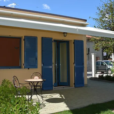Hébergement de vacances Vacanze Casa Di Trizzi Côme